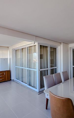 Apartamento à venda com 164m², 3 quartos e 4 vagasVaranda