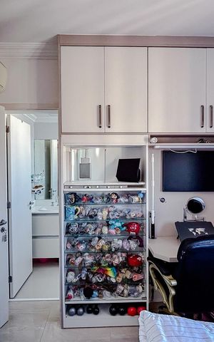 Apartamento à venda com 164m², 3 quartos e 4 vagasQuarto 2 - Suíte
