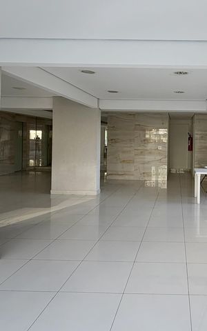Apartamento à venda com 100m², 2 quartos e 3 vagas Apartamento à venda com 100m², 2 quartos e 3 vagasÁrea comum