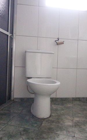 Casa para alugar com 90m², 2 quartos e sem vaga Casa para alugar com 90m², 2 quartos e sem vagaBanheiro da Suíte