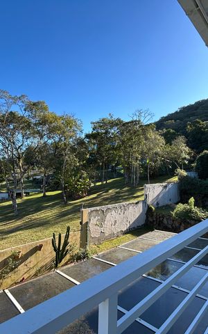 Casa de condomínio para alugar com 205m², 3 quartos e 3 vagas Casa de condomínio para alugar com 205m², 3 quartos e 3 vagasVaranda suíte