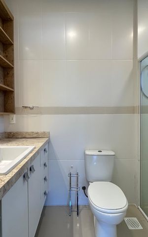 Casa de condomínio para alugar com 205m², 3 quartos e 3 vagas Casa de condomínio para alugar com 205m², 3 quartos e 3 vagasBanheiro suíte 3
