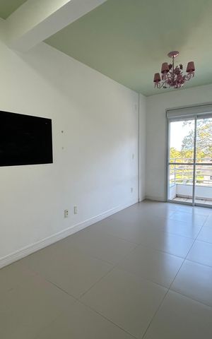 Casa de condomínio para alugar com 205m², 3 quartos e 3 vagas Casa de condomínio para alugar com 205m², 3 quartos e 3 vagasSuíte 2