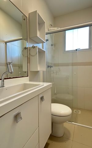 Casa de condomínio para alugar com 205m², 3 quartos e 3 vagas Casa de condomínio para alugar com 205m², 3 quartos e 3 vagasBanheiro suíte 1