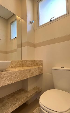 Casa de condomínio para alugar com 205m², 3 quartos e 3 vagas Casa de condomínio para alugar com 205m², 3 quartos e 3 vagasLavabo