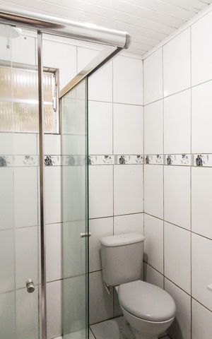 Casa para alugar com 199m², 3 quartos e 3 vagas Casa para alugar com 199m², 3 quartos e 3 vagasCasa 2 - Banheiro