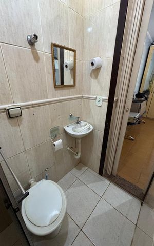 Casa à venda com 390m², 6 quartos e 7 vagas Casa à venda com 390m², 6 quartos e 7 vagasBanheiro da Suíte 4 Anexo 2