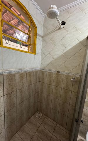 Casa à venda com 390m², 6 quartos e 7 vagas Casa à venda com 390m², 6 quartos e 7 vagasBanheiro 1 Anexo 2