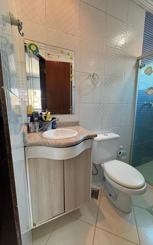 Casa à venda com 390m², 6 quartos e 7 vagas Casa à venda com 390m², 6 quartos e 7 vagasBanheiro da Suíte 2 Anexo 1