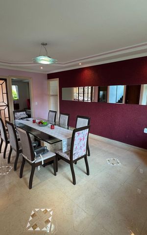 Casa à venda com 390m², 6 quartos e 7 vagas Casa à venda com 390m², 6 quartos e 7 vagasSala de Jantar Anexo 1