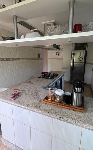 Casa à venda com 390m², 6 quartos e 7 vagas Casa à venda com 390m², 6 quartos e 7 vagasCozinha Anexo 1