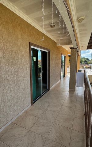 Casa à venda com 390m², 6 quartos e 7 vagas Casa à venda com 390m², 6 quartos e 7 vagasVaranda