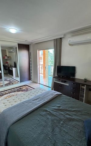 Casa à venda com 390m², 6 quartos e 7 vagas Casa à venda com 390m², 6 quartos e 7 vagasSuíte master Anexo 1