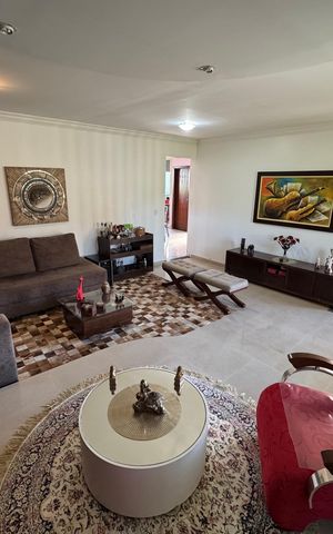 Casa à venda com 390m², 6 quartos e 7 vagas Casa à venda com 390m², 6 quartos e 7 vagasSala Anexo 1