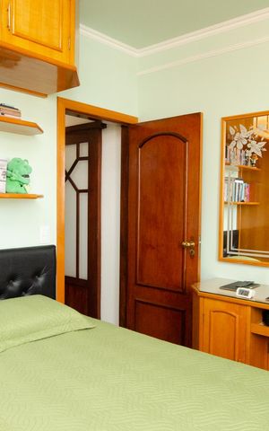 Apartamento à venda com 129m², 3 quartos e 2 vagas Apartamento à venda com 129m², 3 quartos e 2 vagasQuarto 2