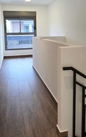 Casa de condomínio para alugar com 230m², 3 quartos e 2 vagas
