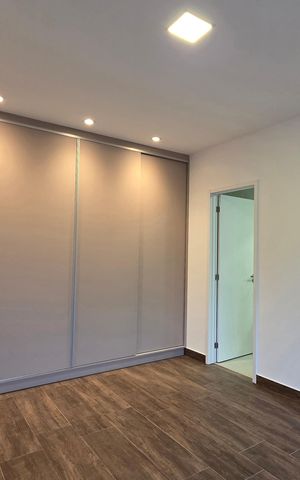 Casa de condomínio para alugar com 230m², 3 quartos e 2 vagas Casa de condomínio para alugar com 230m², 3 quartos e 2 vagasQuarto