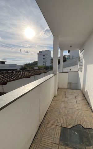 Casa para alugar com 130m², 2 quartos e 2 vagas Casa para alugar com 130m², 2 quartos e 2 vagasEntrada