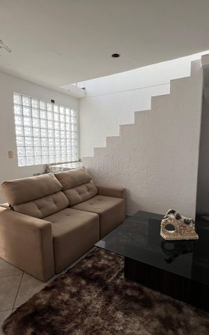 Casa para alugar com 130m², 2 quartos e 2 vagas Casa para alugar com 130m², 2 quartos e 2 vagasSala