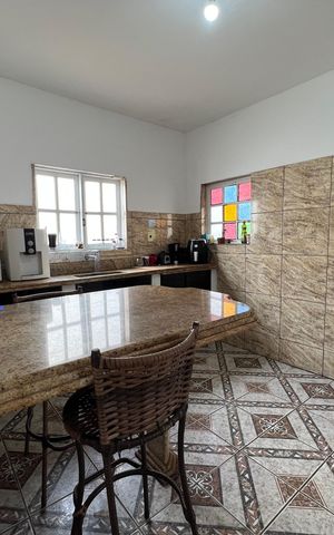 Casa para alugar com 130m², 2 quartos e 2 vagas Casa para alugar com 130m², 2 quartos e 2 vagasCozinha