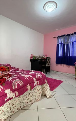 Casa para alugar com 130m², 2 quartos e 2 vagas Casa para alugar com 130m², 2 quartos e 2 vagasSuíte