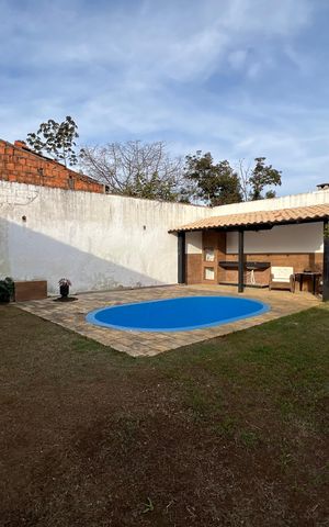 Casa para alugar com 280m², 2 quartos e 2 vagas Casa para alugar com 280m², 2 quartos e 2 vagasÁrea comum
