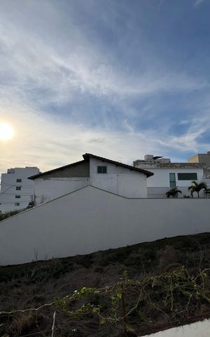 Casa para alugar com 280m², 2 quartos e 2 vagas Casa para alugar com 280m², 2 quartos e 2 vagasVista da Suíte