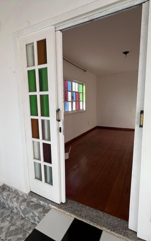 Casa para alugar com 280m², 2 quartos e 2 vagas Casa para alugar com 280m², 2 quartos e 2 vagasSuíte