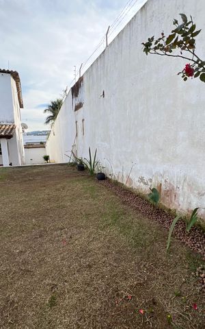 Casa para alugar com 280m², 2 quartos e 2 vagas Casa para alugar com 280m², 2 quartos e 2 vagasÁrea comum