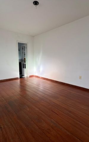 Casa para alugar com 360m², 4 quartos e 3 vagas Casa para alugar com 360m², 4 quartos e 3 vagasSuíte 1