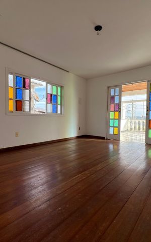 Casa para alugar com 360m², 4 quartos e 3 vagas Casa para alugar com 360m², 4 quartos e 3 vagasQuarto 1