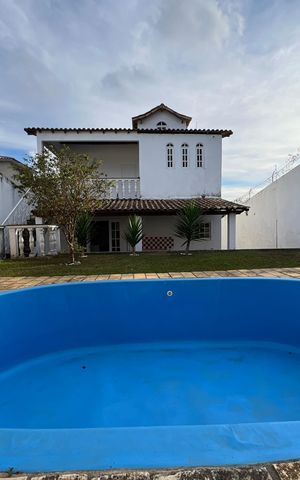 Casa para alugar com 360m², 4 quartos e 3 vagas Casa para alugar com 360m², 4 quartos e 3 vagasPiscina