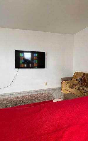 Casa para alugar com 360m², 4 quartos e 3 vagas Casa para alugar com 360m², 4 quartos e 3 vagasSala