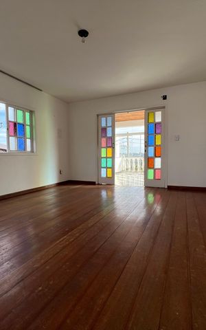 Casa para alugar com 360m², 4 quartos e 3 vagas Casa para alugar com 360m², 4 quartos e 3 vagasQuarto 1