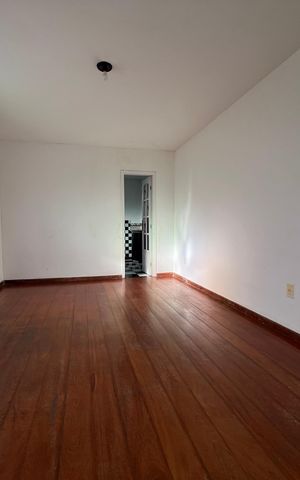 Casa para alugar com 360m², 4 quartos e 3 vagas Casa para alugar com 360m², 4 quartos e 3 vagasSuíte 1