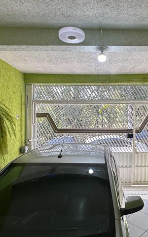 Casa à venda com 250m², 3 quartos e 2 vagas Casa à venda com 250m², 3 quartos e 2 vagasVista da Sala