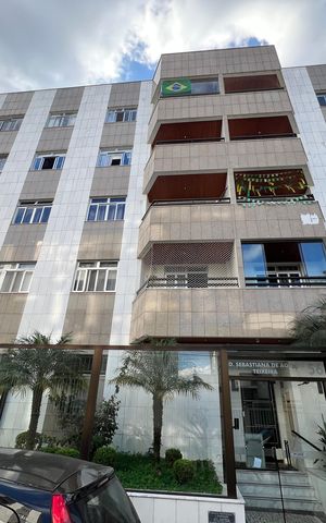 Apartamento para alugar com 81m², 2 quartos e 1 vaga Apartamento para alugar com 81m², 2 quartos e 1 vagaFachada do Prédio