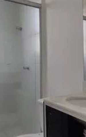 Apartamento para alugar com 47m², 2 quartos e 1 vaga Apartamento para alugar com 47m², 2 quartos e 1 vagaBanheiro social