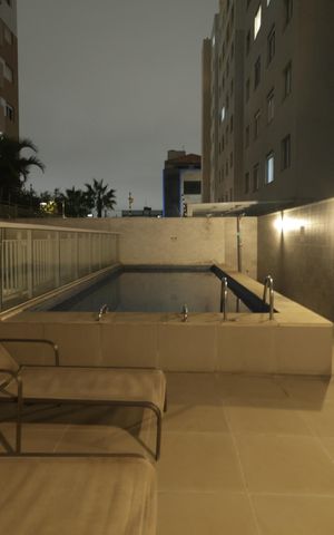 Apartamento à venda com 35m², 2 quartos e sem vagaÁrea comum - Piscina