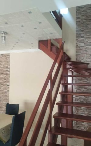 Casa para alugar com 200m², 4 quartos e 5 vagas Casa para alugar com 200m², 4 quartos e 5 vagasCorredor