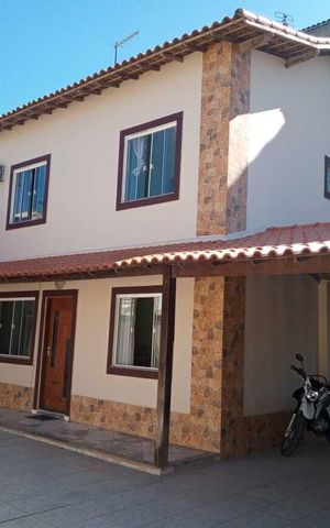 Casa para alugar com 200m², 4 quartos e 5 vagas Casa para alugar com 200m², 4 quartos e 5 vagasFachada