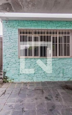 Casa à venda com 132m², 3 quartos e 2 vagas