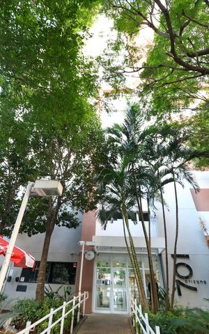 Apartamento à venda com 74m², 2 quartos e 1 vaga Apartamento à venda com 74m², 2 quartos e 1 vagaFachada
