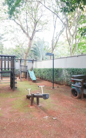 Apartamento à venda com 74m², 2 quartos e 1 vaga Apartamento à venda com 74m², 2 quartos e 1 vagaÁrea comum - Playground