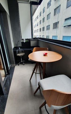 Apartamento à venda com 32m², 1 quarto e 1 vaga Apartamento à venda com 32m², 1 quarto e 1 vagaVaranda