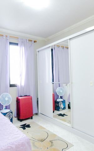 Apartamento à venda com 110m², 3 quartos e 2 vagasQuarto 2 