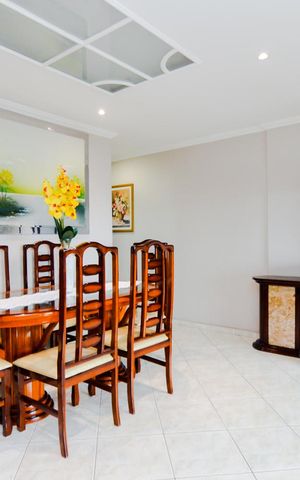 Apartamento à venda com 110m², 3 quartos e 2 vagasSala