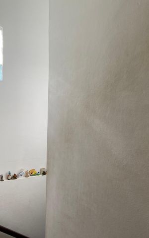 Casa à venda com 180m², 4 quartos e 2 vagasSala - Escada