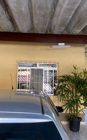 Casa à venda com 180m², 4 quartos e 2 vagasGaragem