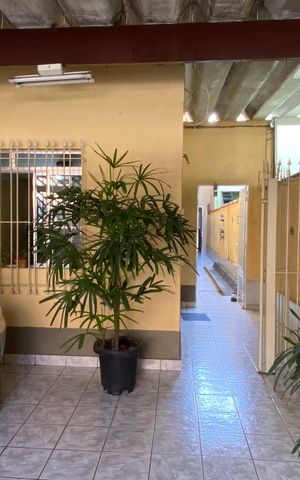 Casa à venda com 180m², 4 quartos e 2 vagasGaragem